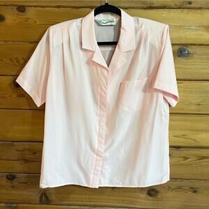 Diane Von Furstenberg VINTAGE Pink Top Shoulder Pads. Button Down Medium